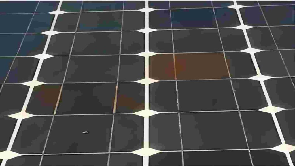 Illustration showing uneven cleaning results from sprinkler systems